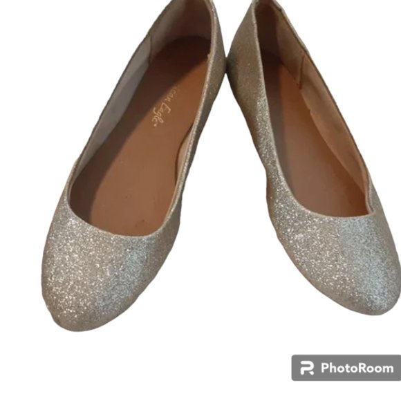 American Eagle Gold Glitter Round toe Slip on Ballerina flats - Picture 1 of 10